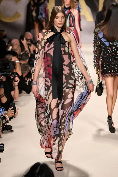 Look 69